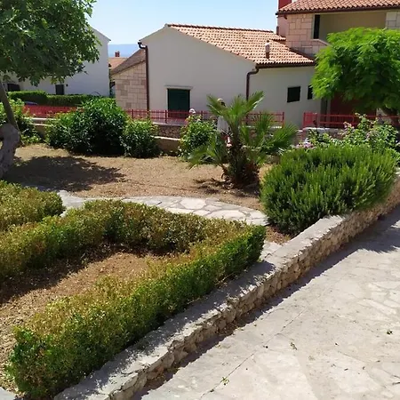 Apartamento Marinero 2 *