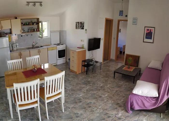 Marinero 2 Apartment Bol